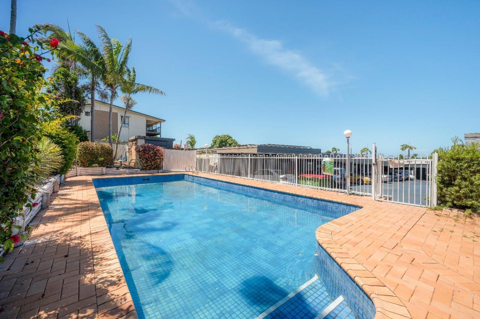 Gladstone Cbd Motel Exterior photo
